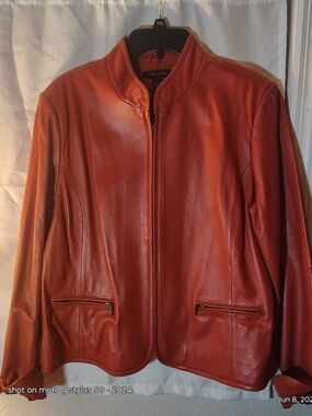 Valerie Stevens Sienna Leather Zip-Front Jacket
